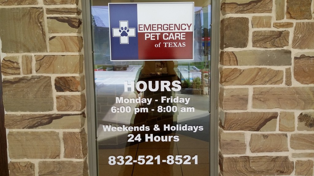 Emergnecy Pet Care of Texas Window