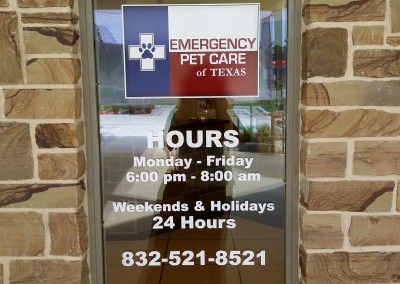 Emergnecy Pet Care of Texas Window
