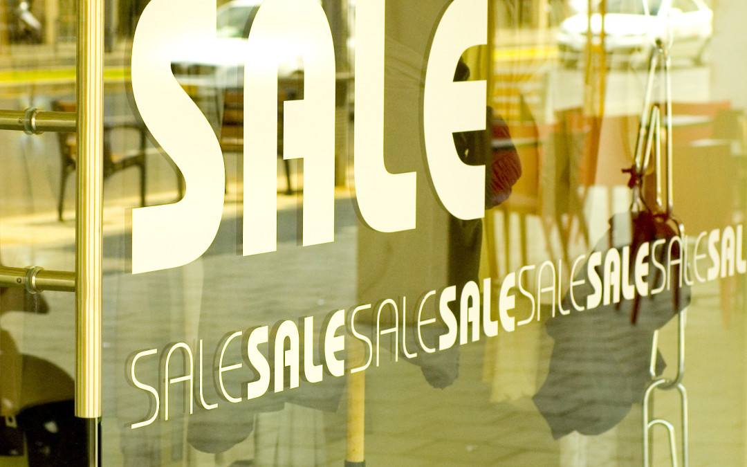 Design Elements in Window Graphics for Retail Promotions